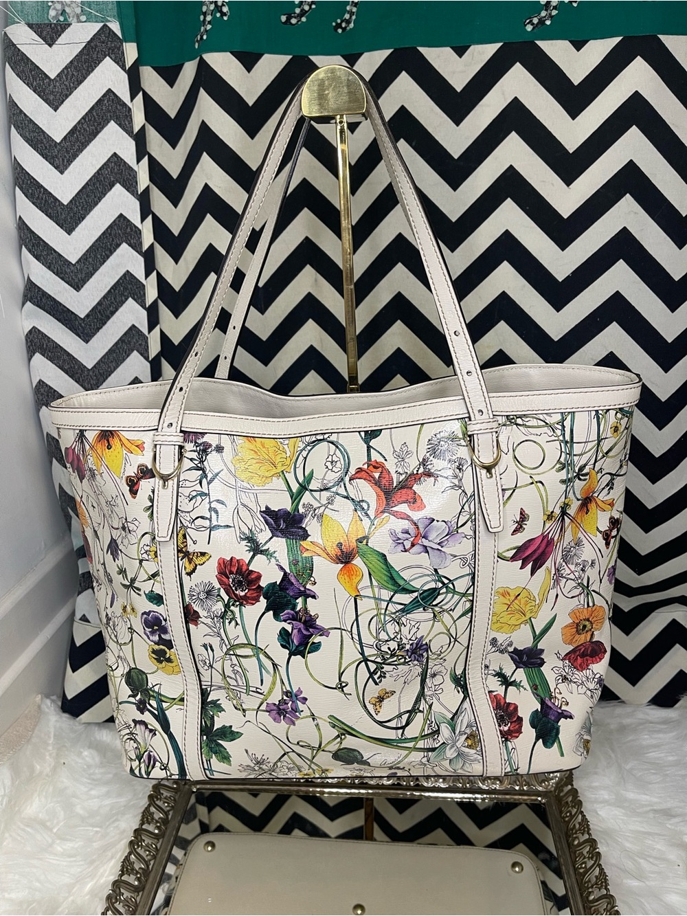 G-VGUC 2013 Gucci Flora Nice Medium Shoulder Tote Bag White Canvas Leather, GHW - Picture 2 of 16